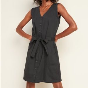 OLD NAVY | Tie-Belt Sleeveless Utility Dress